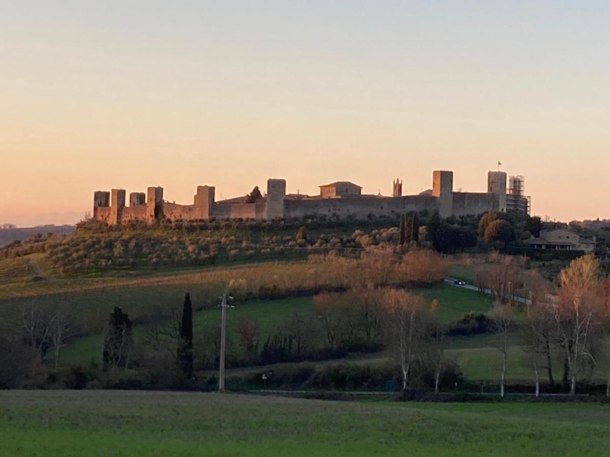 Villa Monteriggioni Castello Extérieur photo