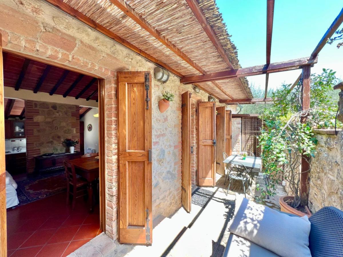 Villa Monteriggioni Castello Extérieur photo