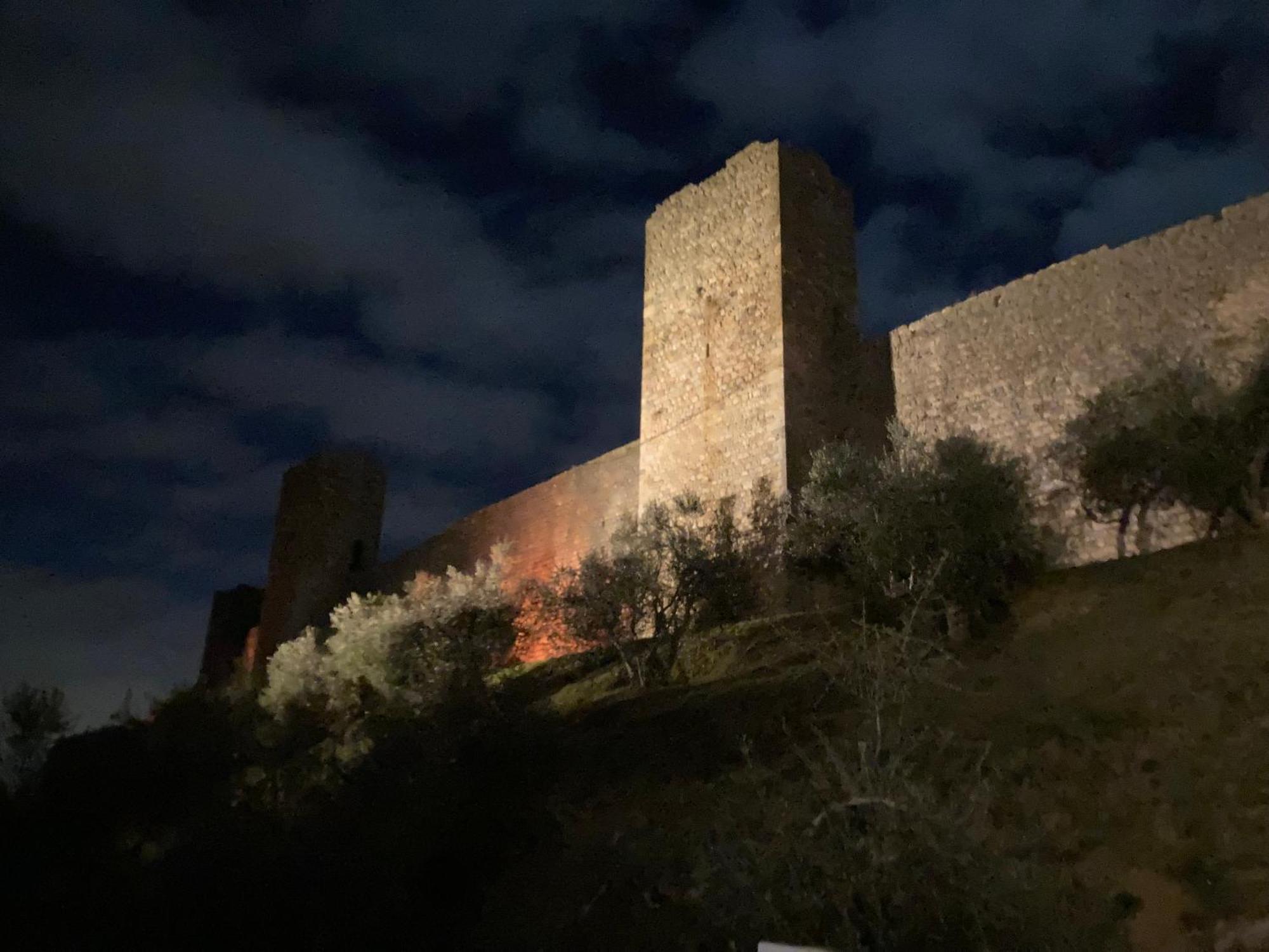 Villa Monteriggioni Castello Extérieur photo