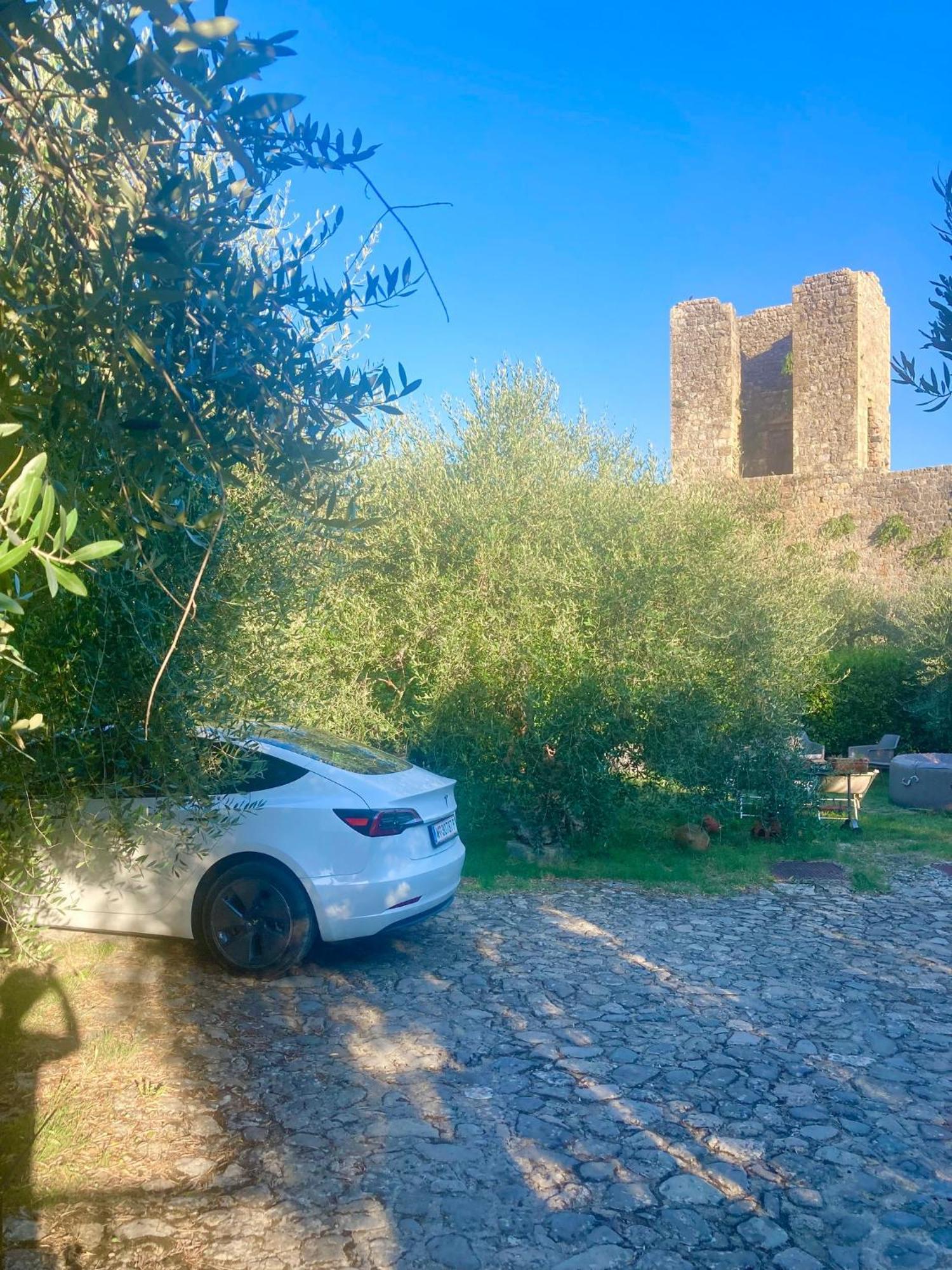 Villa Monteriggioni Castello Extérieur photo
